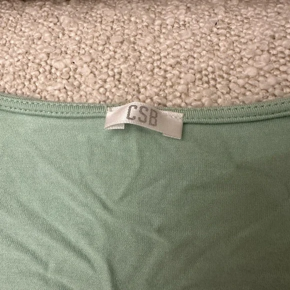 Crop Shop Boutique CSB Minimal Shrug in Lucky Charm - Size S - Picture 4 of 4